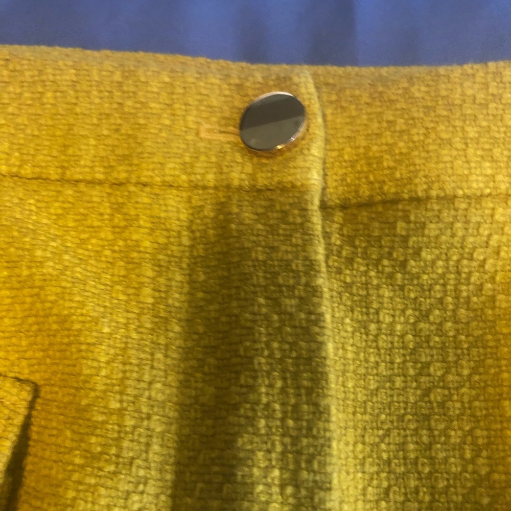 Gold Black Label Chico’s pencil skirt - Picture 4 of 6
